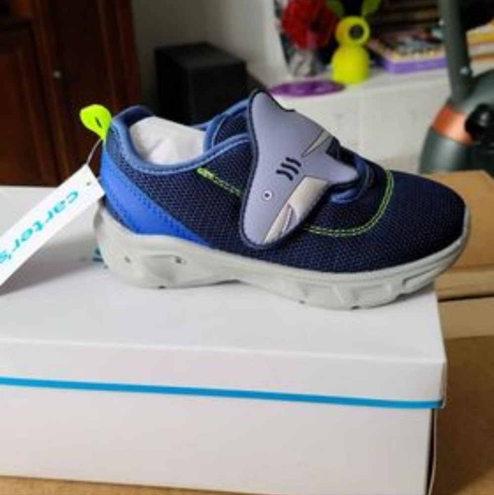 Carter's toddler boys light up sneakers